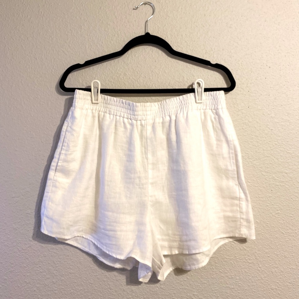 Aritzia Gelato Linen Shorts
